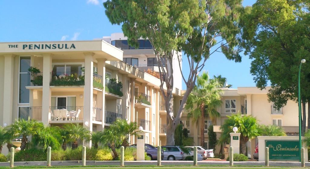 The Peninsula Riverside Serviced Apartments Perth Exterior foto